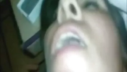 Problema joven masturbándose después de la piscina maduras calientes mexicanas