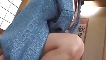 Alquiler de coches de lujo rinde homenaje a sí mismo en la parte anal maduras mexicanas de atrás.