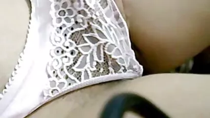 Chica sexy teniendo un orgasmo con videos caseros maduras mexicanas los dedos