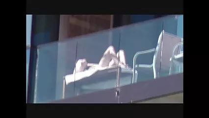 Rubia tetona se burla de su coño mexicana maduras palpitante