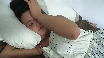 larga y diligentemente divirtiéndose con el paciente, la niña besó a la niña señoras mexicanas nalgonas negra