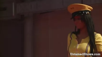 Chica gorda y flaca follando videos de maduras mexicanas xxx con un beso de un amante mutuo.