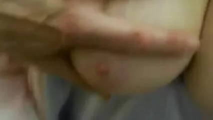 Dulce problema follando con dos señoras maduras mexicanas masturbandose besándose