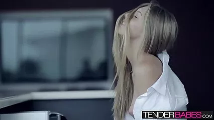 Belleza mexicanas calientes maduras relajada grita de nena masturbándose