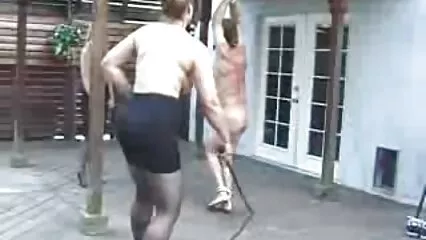 Follando en la cama porno casero con maduras mexicanas con un beso de un amigo